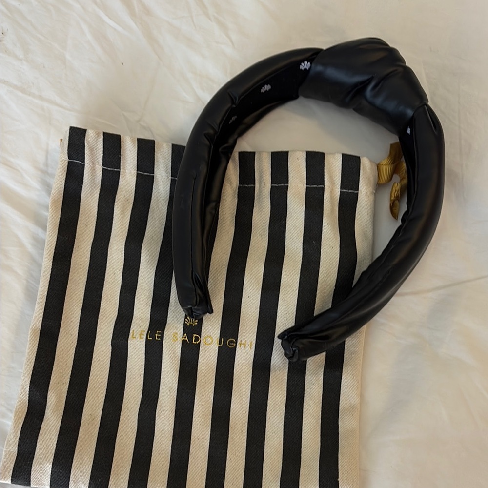 Lele Sadoughi Black Padded Headband